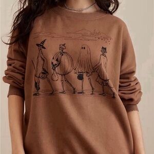 American Eagle Halloween sweatshirt
